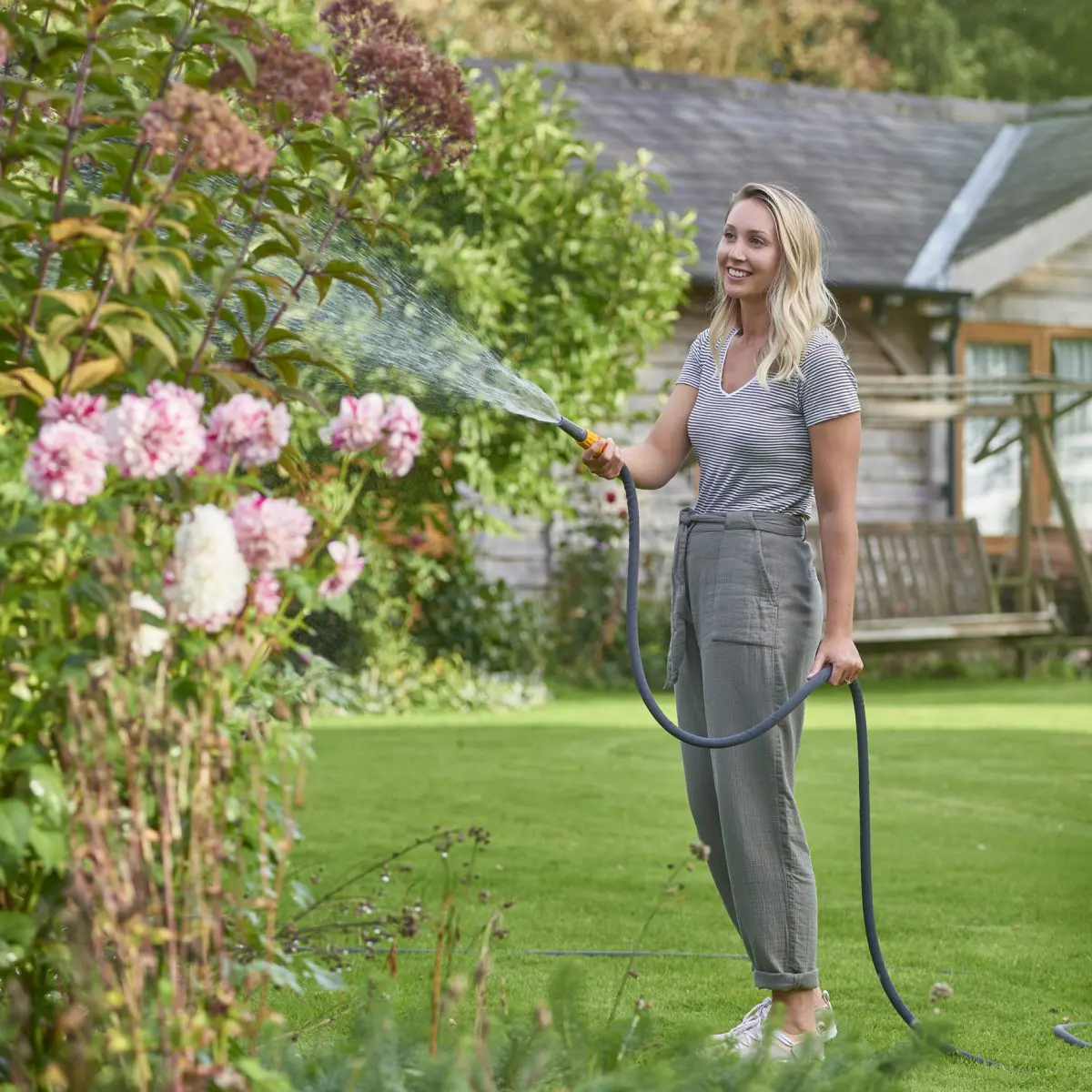 TUFFHOZE Watering Woman