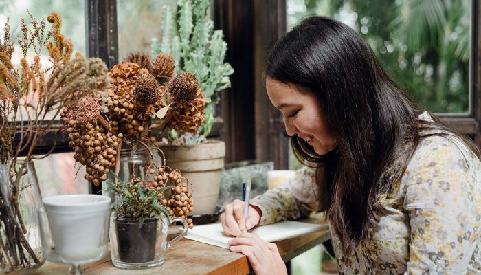 Taking Notes of the Garden